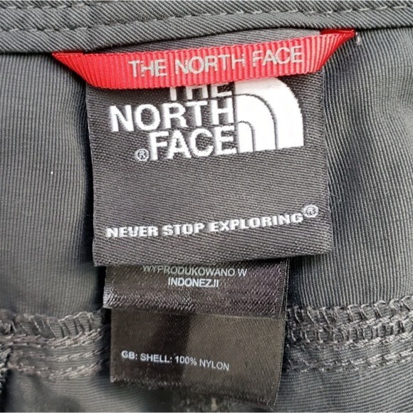 North Face Charcoal Gray Nylon Shorts size 38 - Picture 5 of 5
